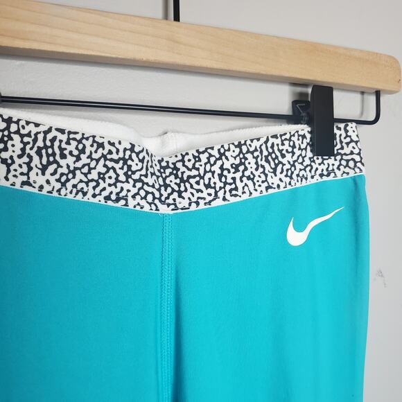 Nike PRO Dri-Fit Mezzo Training Tights Women's XS Turquoise White Logo - Picture 4 of 16